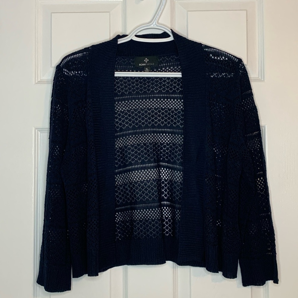 Ronni Nicole Navy Sweater Shrug 3/4 Sleeves size Extra Large delicate lace-knit